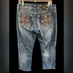 Miss Me Boyfriend Capri Jeans